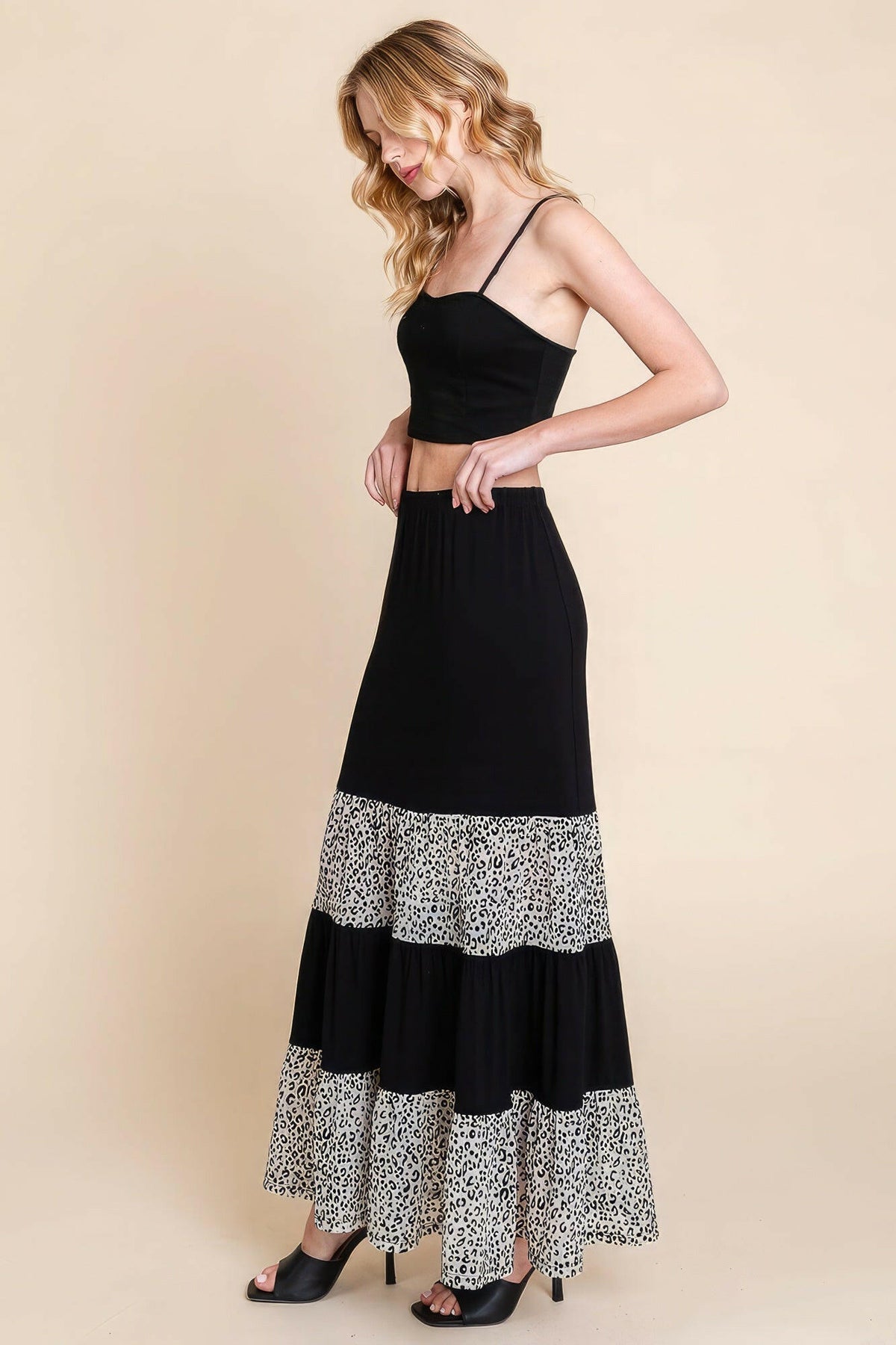 Long Tiered Contrast Fashion Skirt With Velvet Animal Print Mesh.